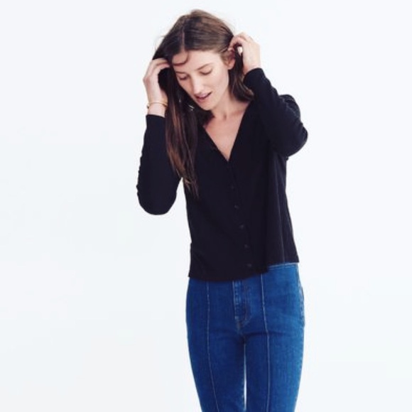 ❌SOLD❌ Madewell Knit Button-Down Top - Picture 2 of 5